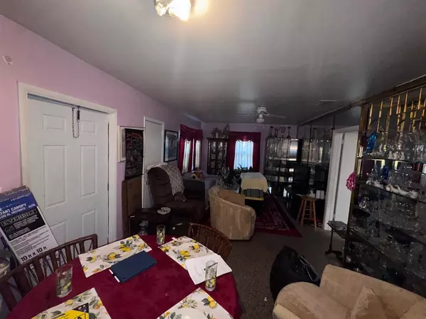 Fort Lauderdale, FL 33311,924 NW 14 Court