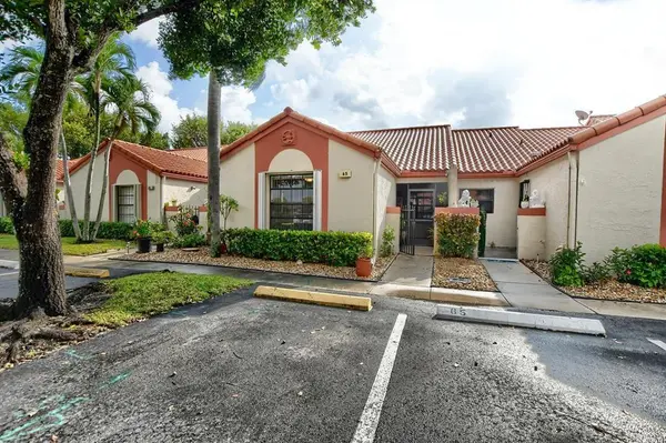 Deerfield Beach, FL 33442,65 Centennial Ct