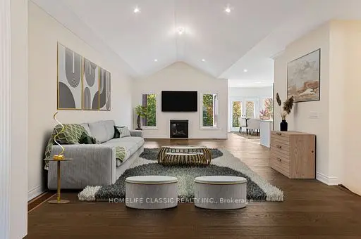 Oro-medonte, ON L0L 2E0,74 Ruby DR