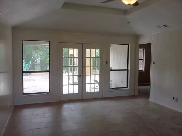 Rowlett, TX 75088,5402 Edgewater Circle