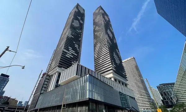 138 Downes ST #6103, Toronto C08, ON M5E 0E4