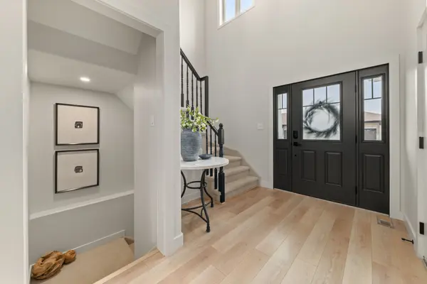 Belleville, ON K8N 0J6,14 Cypress DR