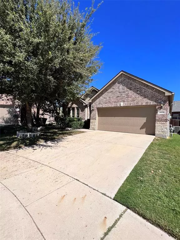 Fort Worth, TX 76244,3525 Twin Pines Drive