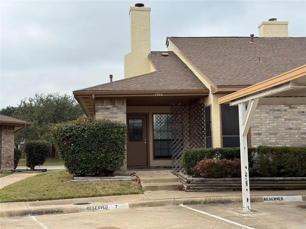 Plano, TX 75075,1842 Silverwood Lane