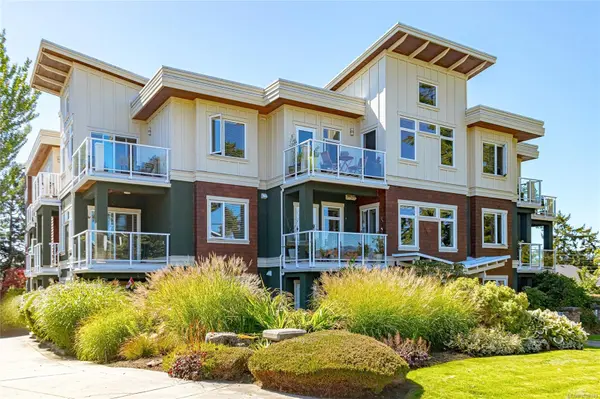 2415 Amherst Ave #204,  Sidney,  BC V8L 2H1