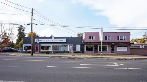 3890 Carey Rd, Saanich, BC V8Z 4C9