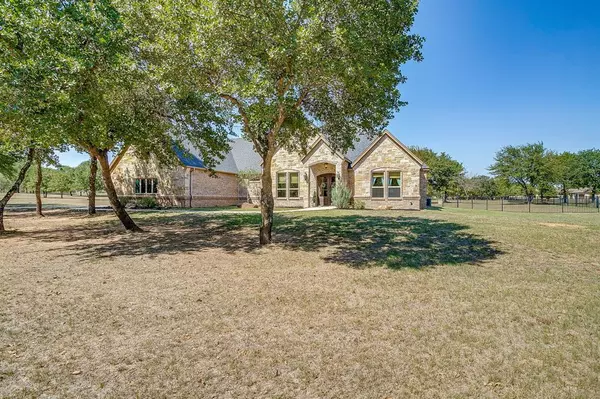 Lipan, TX 76462,106 Treeline Court