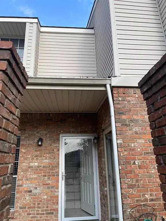 Dallas, TX 75248,6315 Campbell Road #602