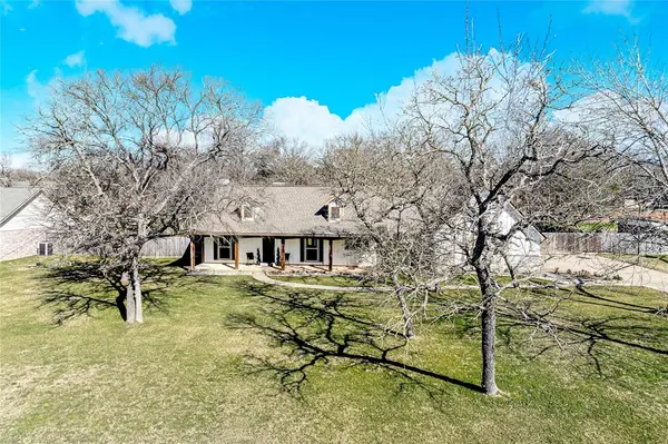 104 Private Road 1280, Fairfield, TX 75840