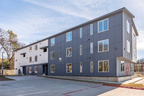 948 S Corinth Street #5, Dallas, TX 75215