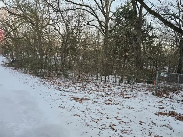 Gun Barrel City, TX 75156,750-754 Doe Run Road