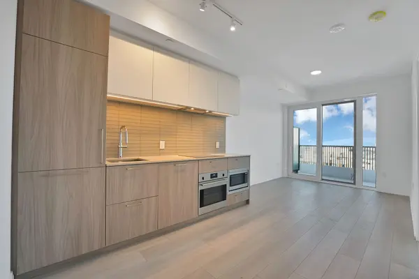 36 Olive AVE #1607, Toronto C14, ON M2N 0M4