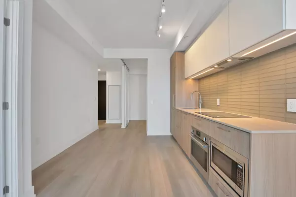 Toronto C14, ON M2N 0M4,36 Olive AVE #1607