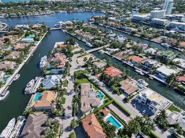 Fort Lauderdale, FL 33316,2520 Laguna Ter