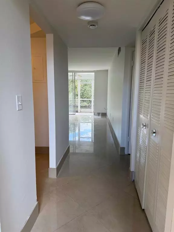 Sunrise, FL 33322,Address not disclosed