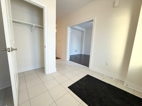 Markham, ON L6C 3T5,40 Mindanao AVE