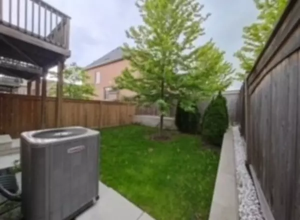 Richmond Hill, ON L4S 0G2,87 Mack Clement LN