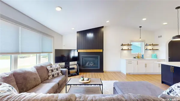 209 Willow CRESCENT, Waldheim, SK S0K 4R0