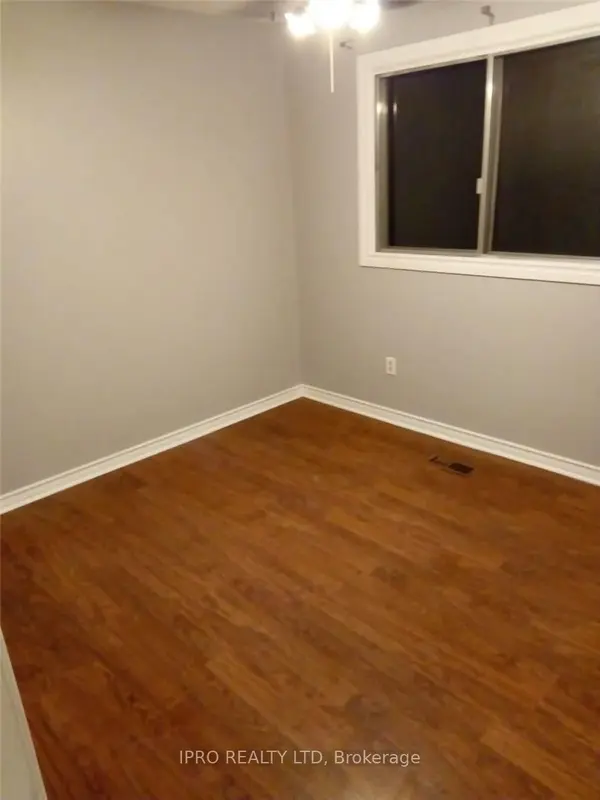 Brampton, ON L6V 3P7,382 Hansen RD N