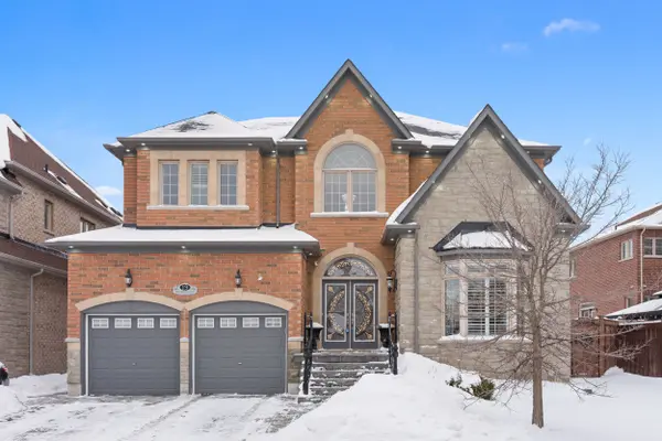 Brampton, ON L6R 3P3,19 Portside CRES