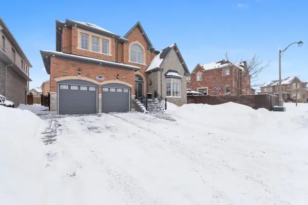 Brampton, ON L6R 3P3,19 Portside CRES