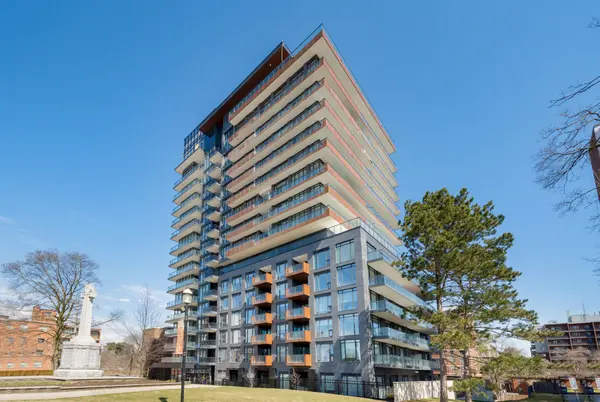 Mississauga, ON L5G 1L7,21 Park ST E #1201