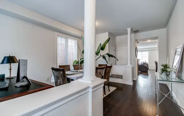 Brampton, ON L6R 0B3,20 Zelda RD