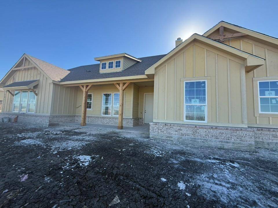 780 County Road 200, Valley View, TX 76272