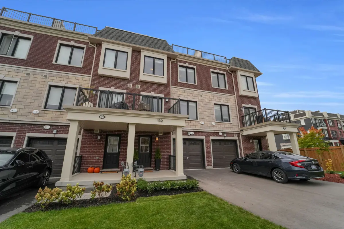 132 Covington CRES, Whitchurch-stouffville, ON L4A 4W8