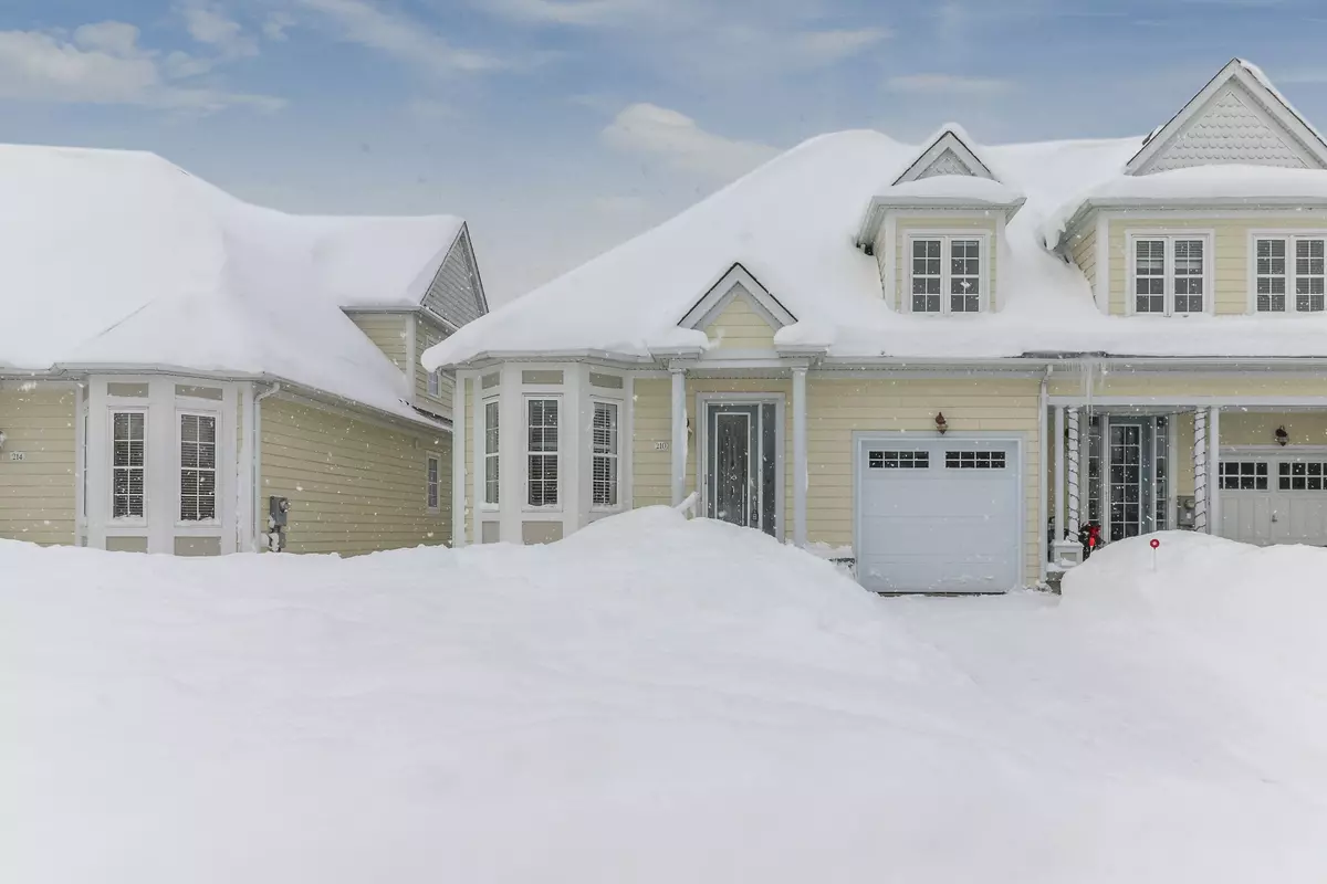 Tay, ON L0K 2A0,210 Wycliffe Cove N/A