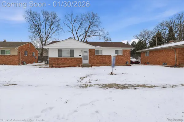 18072 Snow AVE, Dearborn, MI 48124