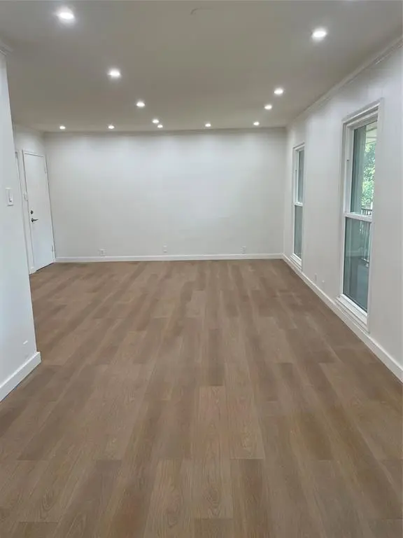 Dallas, TX 75230,7824 Meadow Park Drive #201 A