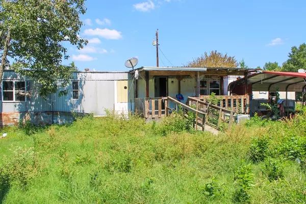 6773 FM 1699, Avery, TX 75554