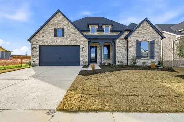 932 Mumms Field Drive, Fort Worth, TX 76247