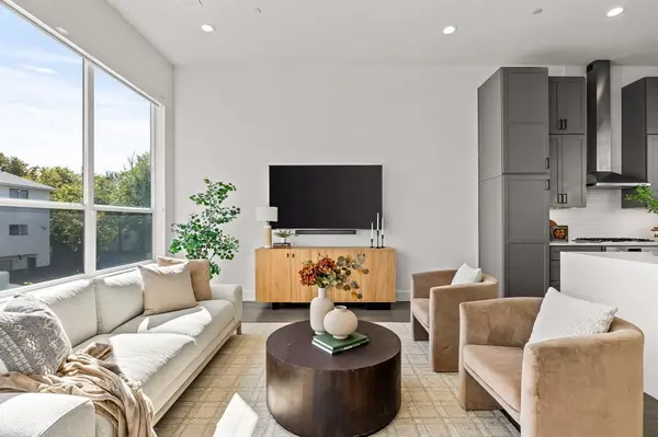 Dallas, TX 75206,2317 Moser Avenue #103