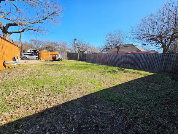 Dallas, TX 75214,115 S Saint Mary Avenue