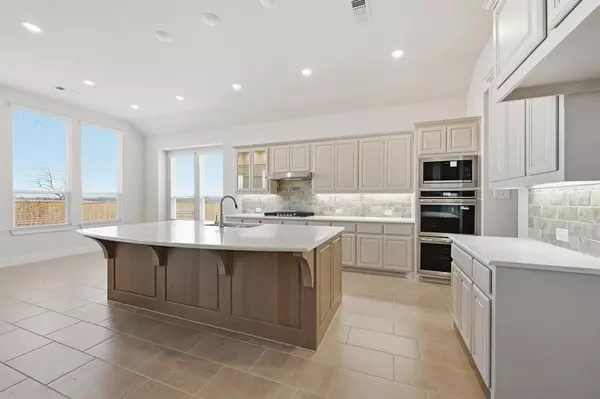 Sherman, TX 75092,2824 La Paloma