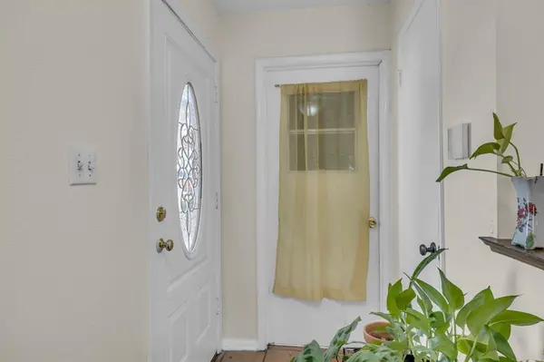 Edgecliff Village, TX 76134,2012 York Drive