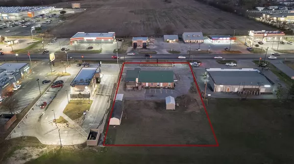 Quinlan, TX 75474,8866 State Highway 34 S