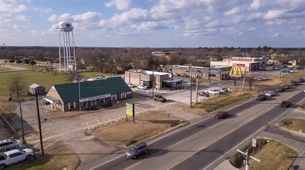 Quinlan, TX 75474,8866 State Highway 34 S