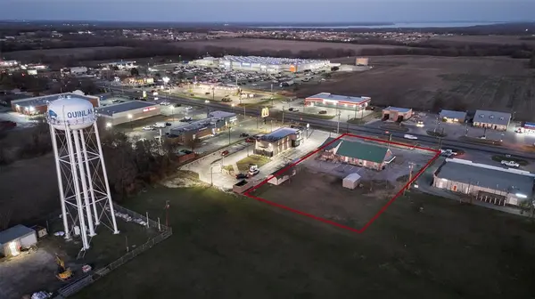 8866 State Highway 34 S, Quinlan, TX 75474