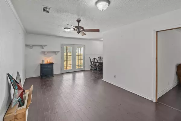 Joshua, TX 76058,204 Thomas Street