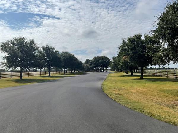 12700 W Rocky Creek Road, Crowley, TX 76036