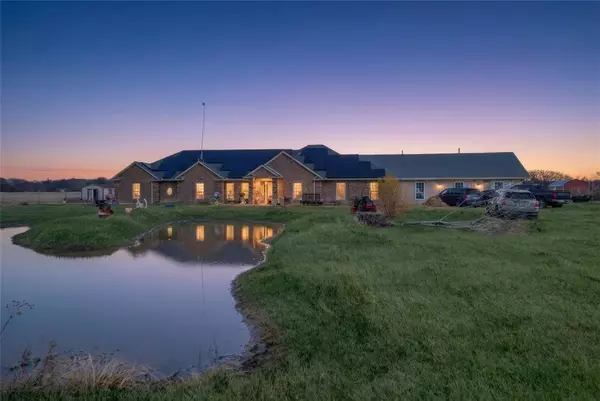 440 Vz County Road 3708, Wills Point, TX 75169