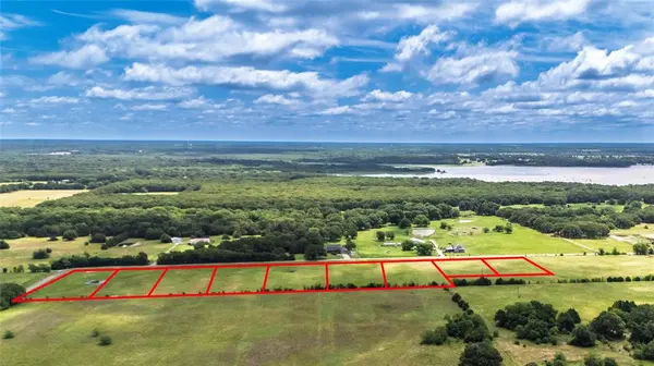 Quinlan, TX 75474,5580 (Lot 8) County Road 3521