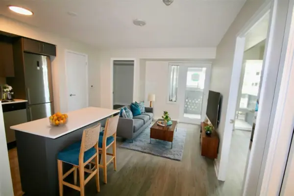 38 Monte Kwinter CT #326, Toronto C06, ON M3H 0E2