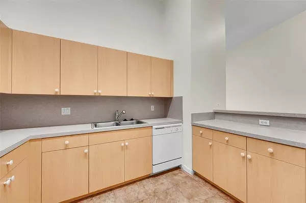 West Palm Beach, FL 33411,9815 Galleon Dr