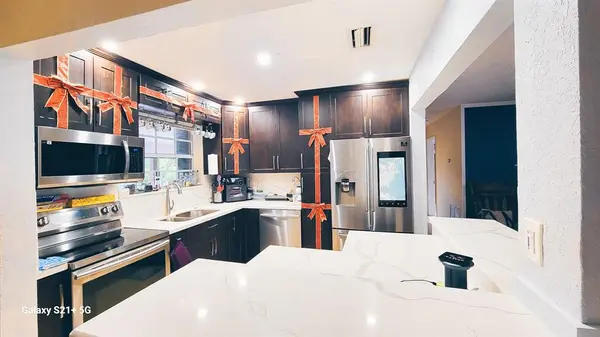 Fort Lauderdale, FL 33312,300 Long Island Ave