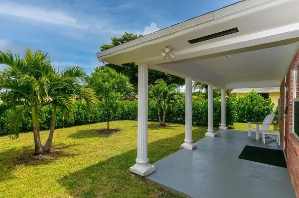 Pompano Beach, FL 33060,825 NE 10th Avenue