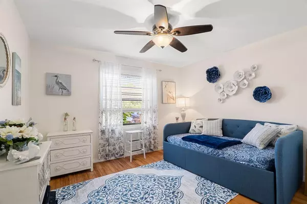 Fort Pierce, FL 34951,6034 Indrio #Q2